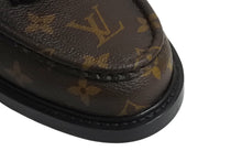 Load image into Gallery viewer, 極美品 LOUIS VUITTON ルイヴィトン NIGO モノグラムタッセルローファー 1A7YGN ヴォルテールライン モノグラムキャンバスブラウン 中古 4b002181
