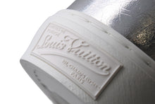 Load image into Gallery viewer, 新品未使用 LOUIS VUITTON ルイヴィトン TATTOO ダミエスニーカー LD0231 メタリックシルバー ホワイト サイズ8.5 中古 4b002182