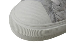 Load image into Gallery viewer, 新品未使用 LOUIS VUITTON ルイヴィトン TATTOO ダミエスニーカー LD0231 メタリックシルバー ホワイト サイズ8.5 中古 4b002182