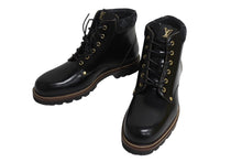 Load image into Gallery viewer, 新品同様 LOUIS VUITTON ルイヴィトン オーベルカンフライン モノグラム レザーブーツ ブラック サイズ9.5 中古 4b002190