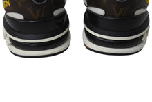 Load image into Gallery viewer, 新品未使用 LOUIS VUITTON ルイヴィトン トレイルライン レザーローカットスニーカー FD0230 モノグラム ホワイト ブラウン 8.5 中古 4b002194