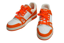 Load image into Gallery viewer, 新品同様 LOUIS VUITTON ルイヴィトン LVトレイナー ローカットスニーカー FD0231 レザー ヴァージル期 ホワイト オレンジ サイズ9 中古 4b002195