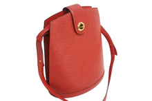 Load image into Gallery viewer, LOUIS VUITTON ルイヴィトン エピ クリュニー ショルダーバッグ M52257 カスティリアンレッド エピレザー 良品 中古 4b002212