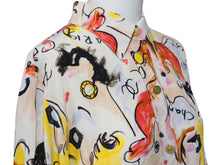 Load image into Gallery viewer, CHANEL シャネル ヴィンテージ 総柄 シルク 長袖シャツ マルチカラー ココマーク ココボタン ロゴ ペイント 美品 中古 22383