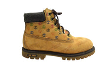 画像をギャラリービューアに読み込む, TIMBERLAND ティンバーランド 6インチブーツ イエローブーツ マルチカラー ロゴ総柄 キッズ サイズ17.5cm 良品 中古 4b000226 