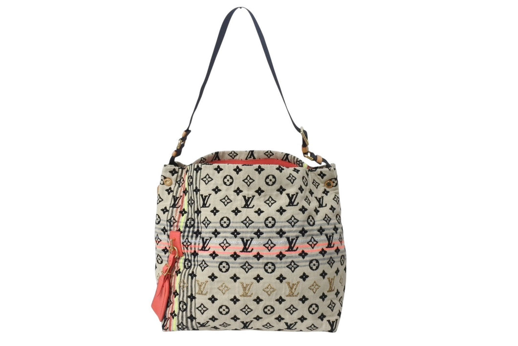 LOUIS VUITTON ルイヴィトン シュシュボヘミアン ショルダーバッグ M40359 モノグラムキャンバス ベージュ マルチカラー 美品 中古 4b002327