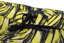 画像をギャラリービューアに読み込む, 極美品 PRADA プラダ Banana And Flame print Swim Shorts バナナアンドフレイムプリント スイムショーツ UB330 S182 サイズ48 中古 4b002484 