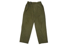 Load image into Gallery viewer, ISSEY MIYAKE MEN イッセイミヤケ メン パンツ カーキ オリーブ サイズ2 ME01FF114 美品 中古 25376