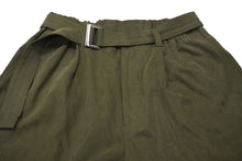 Load image into Gallery viewer, ISSEY MIYAKE MEN イッセイミヤケ メン パンツ カーキ オリーブ サイズ2 ME01FF114 美品 中古 25376