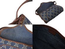 Load image into Gallery viewer, CELINE セリーヌ ワンショルダーバッグ マカダム柄 CE00/14 キャンバス レザー ブルー ブラウン アンティークゴールド金具 美品 中古 4b002560