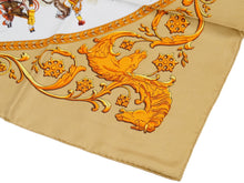 Load image into Gallery viewer, [USED/中古]HERMES エルメス スカーフ カレ90 ロンシャンへの散歩 ベージュ オレンジ 極美品 中古 60969
