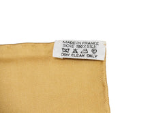 Load image into Gallery viewer, [USED/中古]HERMES エルメス スカーフ カレ90 ロンシャンへの散歩 ベージュ オレンジ 極美品 中古 60969