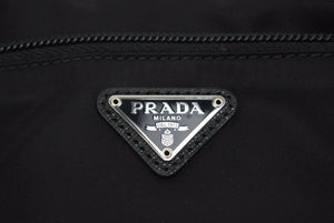 PRADA プラダ ナイロン ポーチ ミニ ナイロン 1NE393 三角ロゴ ブラック シルバー レディース 美品 38528