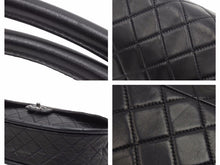 Load image into Gallery viewer, 極美品 CHANEL シャネル マトラッセ フラフープバッグ ラムスキン ミニ ブラック 中古 17番台 41350