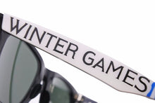 Load image into Gallery viewer, Ray-Ban レイバン 1992 OLYMPIC GAMES OFFICIAL LICENSED デッドストック ボシュロム製 ブラック マルチカラー 美品 中古 42111