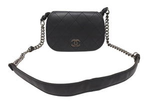 極美品 CHANEL シャネル ワイルドステッチ チェーンショルダーバッグ 18番台 レザー ブラック アンティークシルバー金具 中古 4b004333
