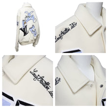 Load image into Gallery viewer, 新品 Louis Vuitton ルイヴィトン マルチパッチミックスドレザーバーシティブルゾン サイズ40 2022-23AW ブルー ホワイト 43462