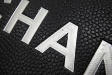 Load image into Gallery viewer, 激レア CHANEL シャネル バスケットボール 黒 シルバー 2019年 即完売 美品 中古 43723