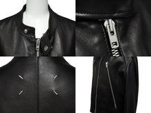 Load image into Gallery viewer, MARTIN MARGIELA マルタンマルジェラ ライダースジャケット 八の字型ジップ S50AM0489 SY1460 ブラック 52 美品 中古 43907