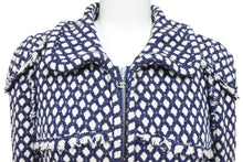 Load image into Gallery viewer, CHANEL シャネル コート ココマーク ラインストーン P32956V23394 コットン レーヨン ホワイト ネイビー 36 美品 中古 44189
