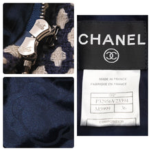 Load image into Gallery viewer, CHANEL シャネル コート ココマーク ラインストーン P32956V23394 コットン レーヨン ホワイト ネイビー 36 美品 中古 44189