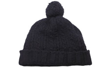 Load image into Gallery viewer, CHANEL シャネル ニット帽 ニットキャップ 帽子 ポンポン ココマーク ロゴ カシミヤ ブラック シルバー金具 良品 中古 45867
