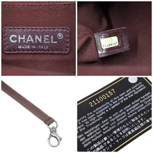 Load image into Gallery viewer, CHANEL シャネル エンブロイダリー ボーリング がま口ハンドバッグ カーキ ボルドー マルチカラー 21番台 美品 中古 45870