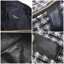 Load image into Gallery viewer, 極美品 CHANEL シャネル ガールシャネル ツイードジャケット ショルダーバッグ 9番台 ファブリック ブラック ホワイト 中古 46092
