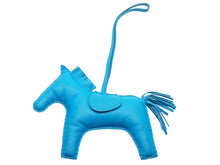 Load image into Gallery viewer, HERMES エルメス ロデオPM チャーム アニョー ブルー バッグアクセサリー ブランドファッション雑貨 美品 中古 46139