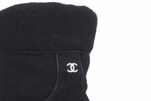 Load image into Gallery viewer, CHANEL シャネル ココマーク ワーク ブーツ ブラック 靴 レースアップ ロゴ LG32049 サイズ43 メンズ 美品 中古 46440