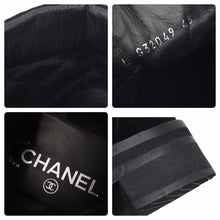 Load image into Gallery viewer, CHANEL シャネル ココマーク ワーク ブーツ ブラック 靴 レースアップ ロゴ LG32049 サイズ43 メンズ 美品 中古 46440