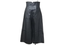 Load image into Gallery viewer, CELINE セリーヌ ジャンボジーンズ ボトムス パンツ 21-22AW 2G263280D ラムスキン ブラック ゴールド金具 26 美品 中古 47142