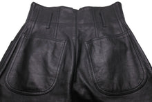 Load image into Gallery viewer, CELINE セリーヌ ジャンボジーンズ ボトムス パンツ 21-22AW 2G263280D ラムスキン ブラック ゴールド金具 26 美品 中古 47142