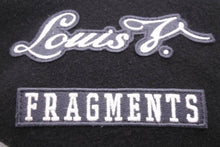 Load image into Gallery viewer, LOUIS VUITTON ルイヴィトン FRAGMENT フラグメント パリストーキョーワッペンベレー帽 M73748 17SS ブラック 美品 中古 48455