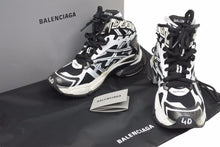 Load image into Gallery viewer, BALENCIAGA バレンシアガ RUNNER ランナー HIGHTOP スニーカー ミドルカット ブラック ホワイト 26.5cm 美品 中古 49150