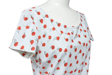 Load image into Gallery viewer, CHANEL シャネル 半袖Ｔシャツ フラワー 半袖 ロゴ ココマーク ナイロン スパンデックス P13561V07712 良品 中古 49223