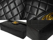 Load image into Gallery viewer, CHANEL シャネル マトラッセチェーンショルダー30 斜め掛けバッグ ラムスキン 4番台 ブラック ゴールド金具 美品 中古 49707