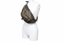 Load image into Gallery viewer, CHROME HEARTS クロムハーツ ショルダーバッグ スナットパック 迷彩 ウエストポーチ ボディーバッグ 良品 中古 49726