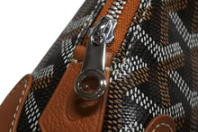 Load image into Gallery viewer, 新品未使用 GOYARD ゴヤール ポーチ ヴァンドーム コスメティックポーチ ブラウン シルバー金具 中古 4b003702
