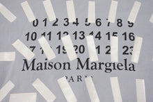 Load image into Gallery viewer, Maison Martin Margiela メゾンマルタンマルジェラ 半袖Tシャツ カットソー カレンダーロゴ ブルー サイズ48 美品 中古 4b004529