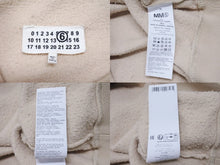 Load image into Gallery viewer, MAISON MARGIELA メゾンマルジェラ SWEATSHIRT パーカー S25596 イタリア製 コットン ポリエステル ベージュ サイズM 美品 中古 4b004533