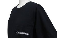 Load image into Gallery viewer, CHROME HEARTS クロムハーツ ハーフスリーブポケット 半袖Tシャツ スクロールラベル ラージスター サイズS 美品 中古 4b004759
