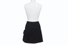 Load image into Gallery viewer, 極美品 Christian Dior クリスチャンディオール ラップスカート 7C21330A1106 サイズ34 ブラック ウール 中古 4b005233