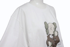 新品未使用品 UNIQLO ユニクロ ｘ KAWS カウズ コラボ 半袖Tシャツ ホワイト サイズ XL 中古 4b005647