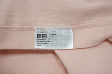 Load image into Gallery viewer, 新品未使用 UNIQLO ユニクロ ｘ KAWS カウズ コラボ 半袖Tシャツ ピンク サイズ XL 中古 4b005652