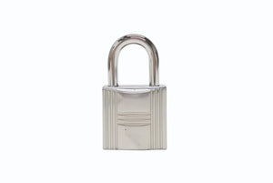 新品未使用 HERMES エルメス クロシェット カデナ キーリング スイフトパールグレー 中古 4b006285