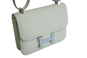 新品未使用 HERMES エルメス ショルダーバッグ コンスタンス 24 ヴェールフィズ エプソン W刻印 中古 4c075837