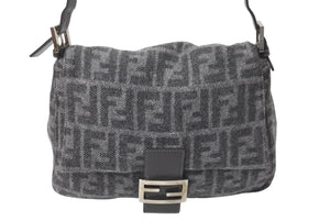 FENDI フェンディ マンマバケット ズッカ柄 ワンショルダーバッグ ハンドバッグ カシミア グレー シルバー金具 美品 中古 4c075888