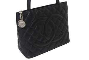 極美品 CHANEL シャネル 復刻トートバッグ ハンドバッグ 7番台 キャビアスキン ブラック ココマーク ロゴ 鞄 シルバー金具 中古 4c075959