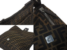 Load image into Gallery viewer, FENDI フェンディ ズッカ柄 ショルダーバッグ キャンバス レザー ブラウン シルバー金具 美品 中古 4c076004